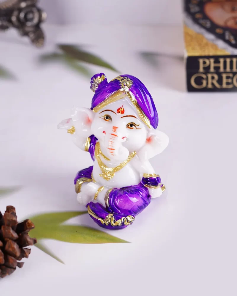 Elegant purple Ganesha decor, perfect for creating a sacred ambiance in your space.